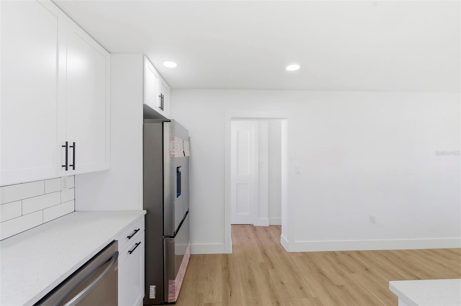 SUN COAST ESTATES - Residential