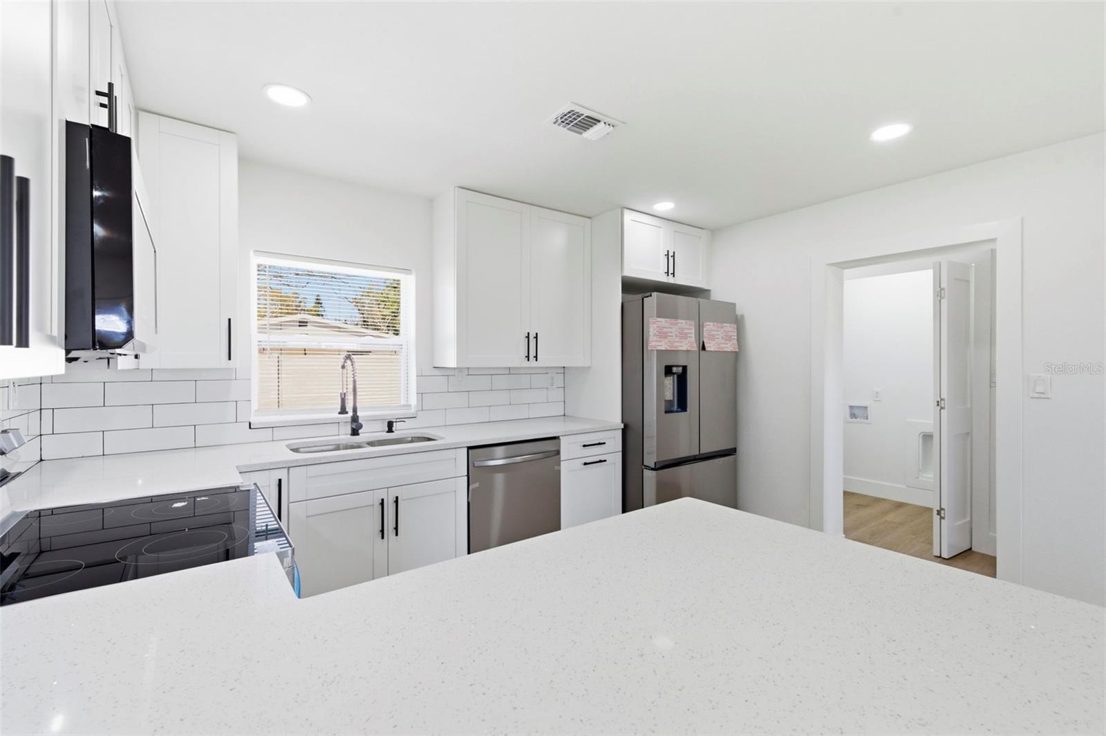 SUN COAST ESTATES - Residential