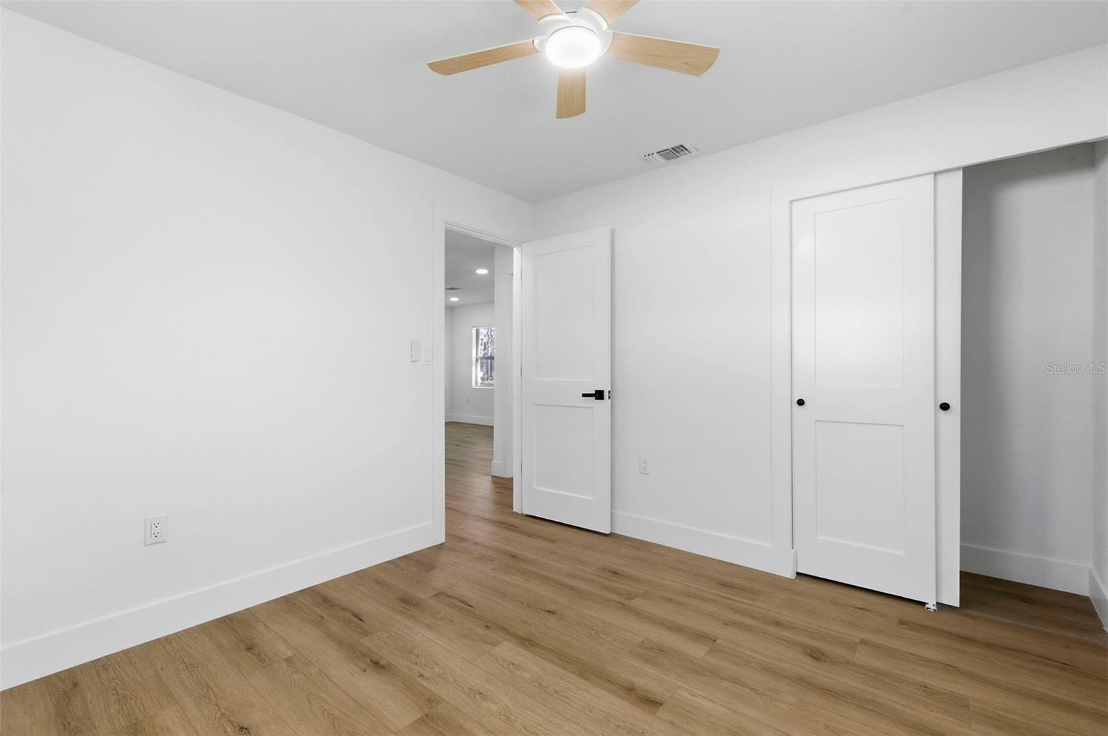 SUN COAST ESTATES - Residential