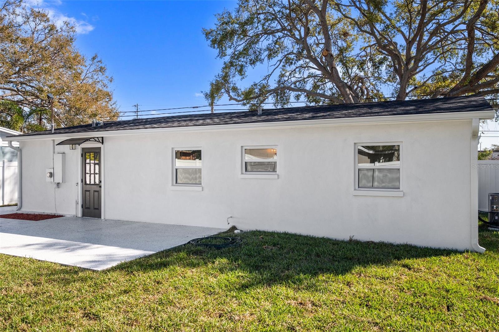 SUN COAST ESTATES - Residential