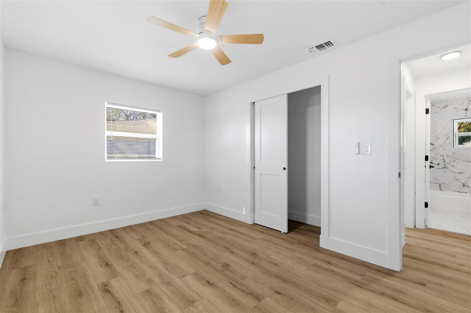 SUN COAST ESTATES - Residential