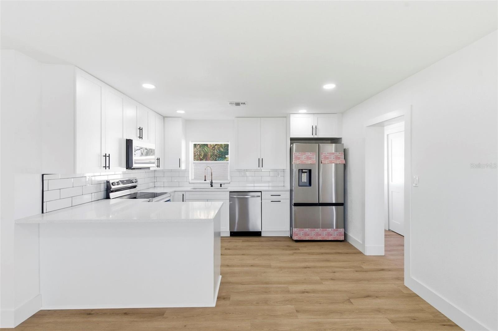 SUN COAST ESTATES - Residential