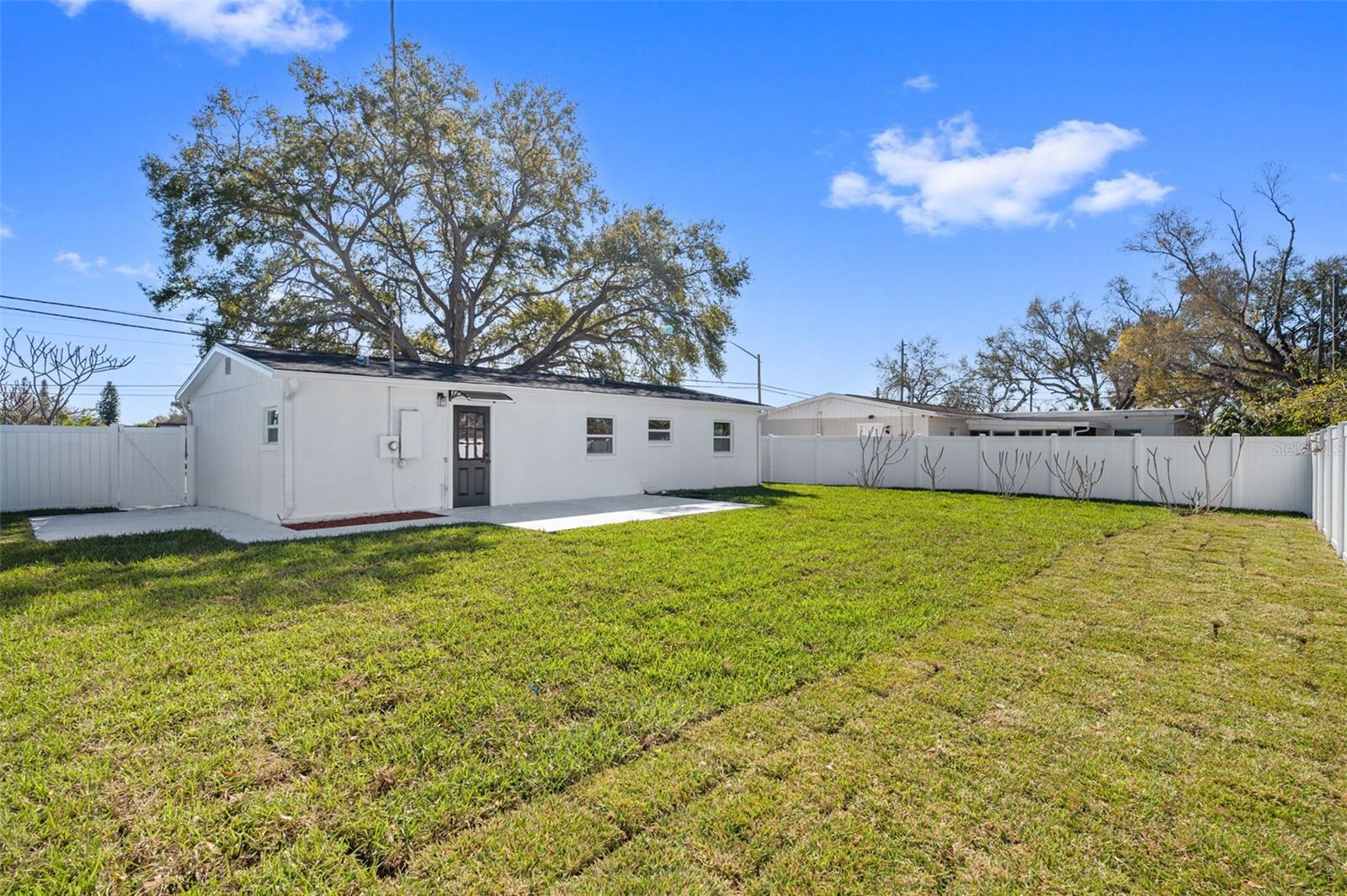 SUN COAST ESTATES - Residential