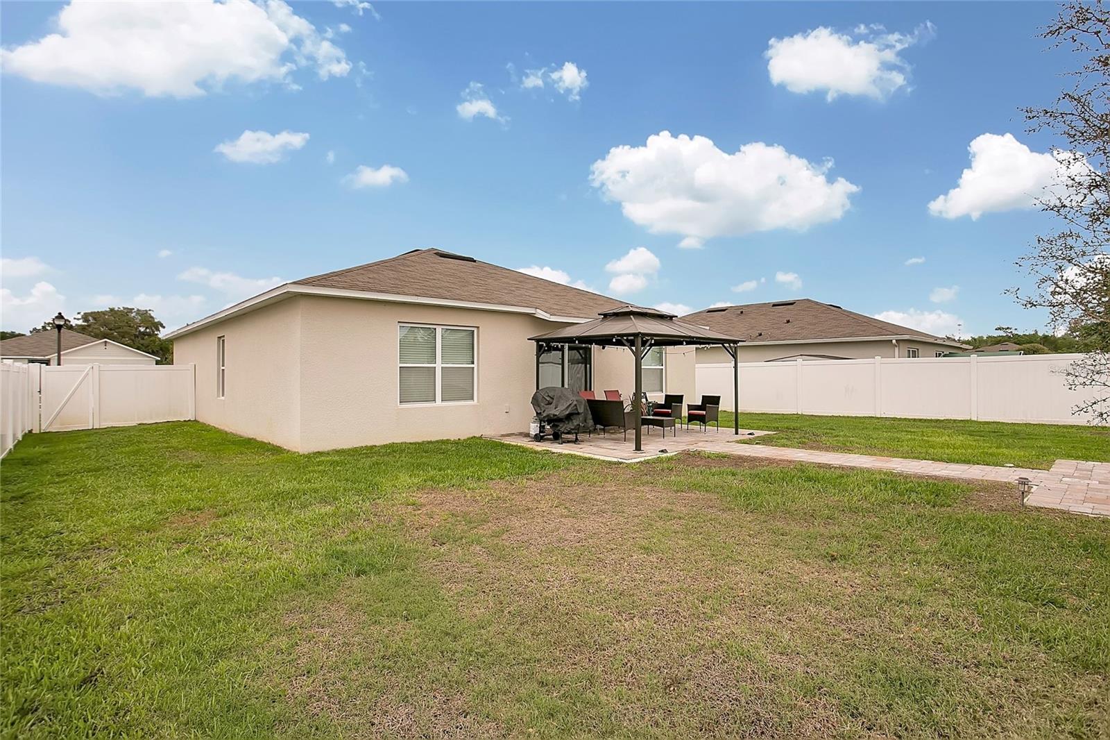 SAVANNA - Residential