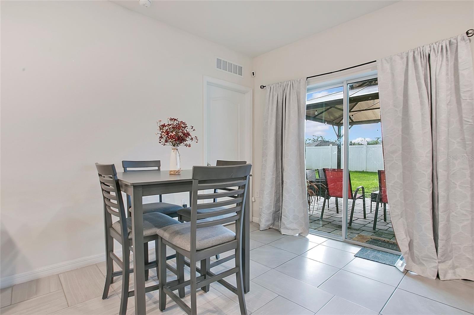SAVANNA - Residential