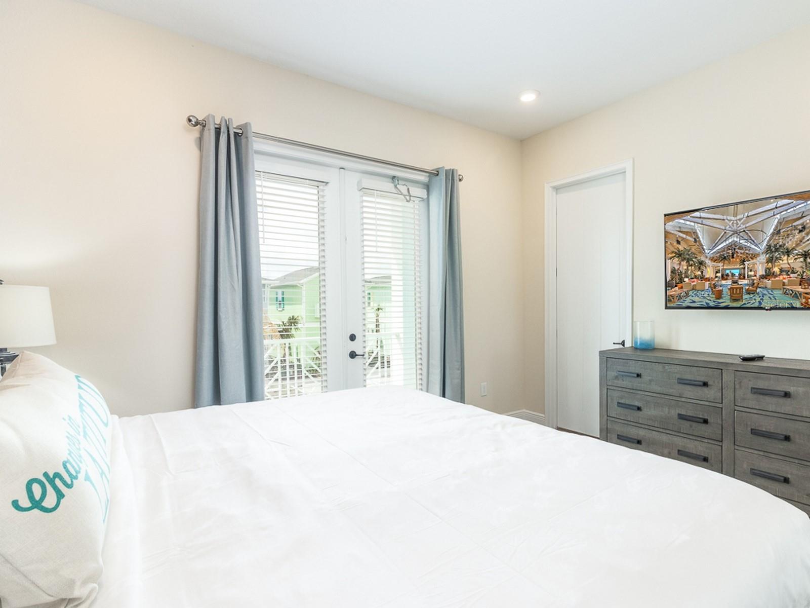ROLLING OAKS PH 5 - Residential Lease