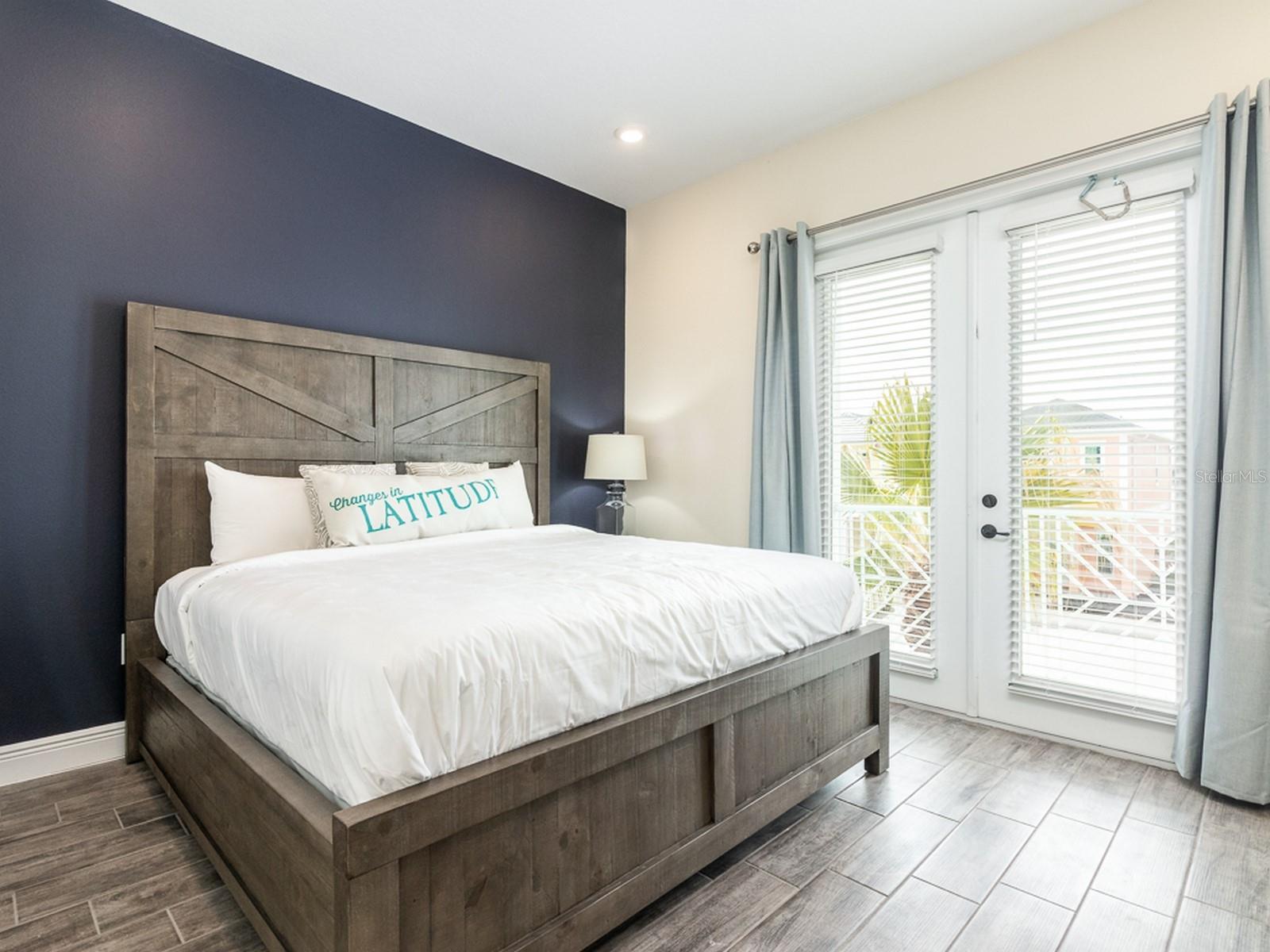 ROLLING OAKS PH 5 - Residential Lease