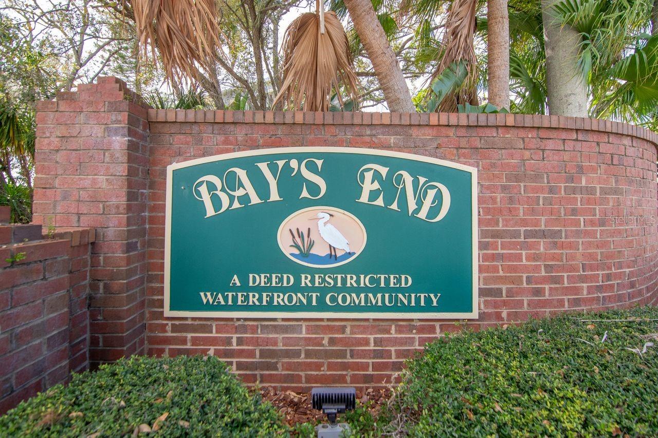 BAYS END - Residential