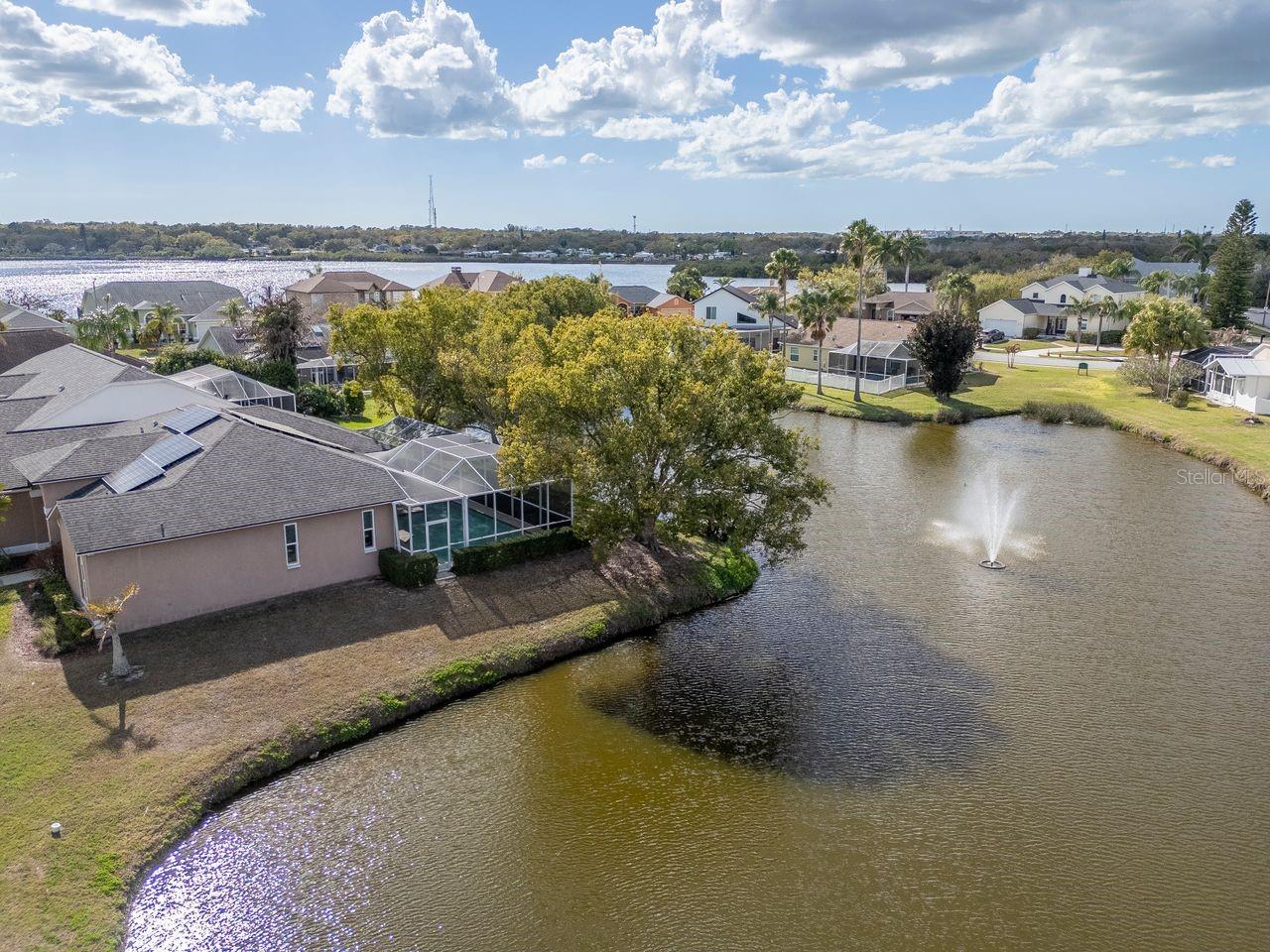 BAYS END - Residential