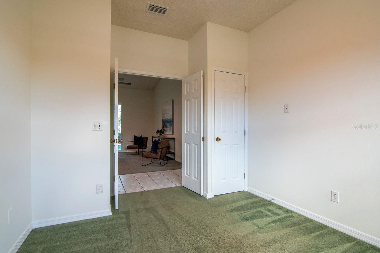 BAYS END - Residential