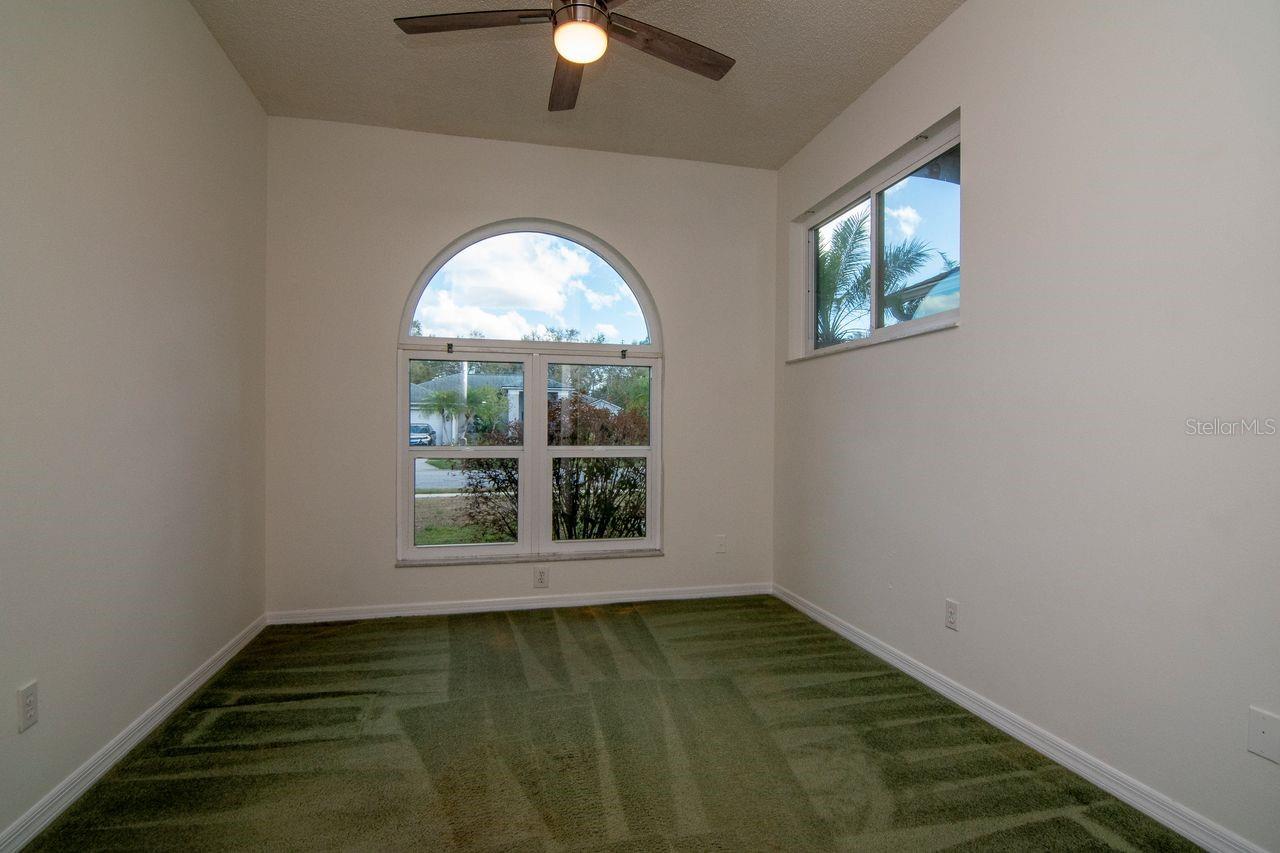 BAYS END - Residential