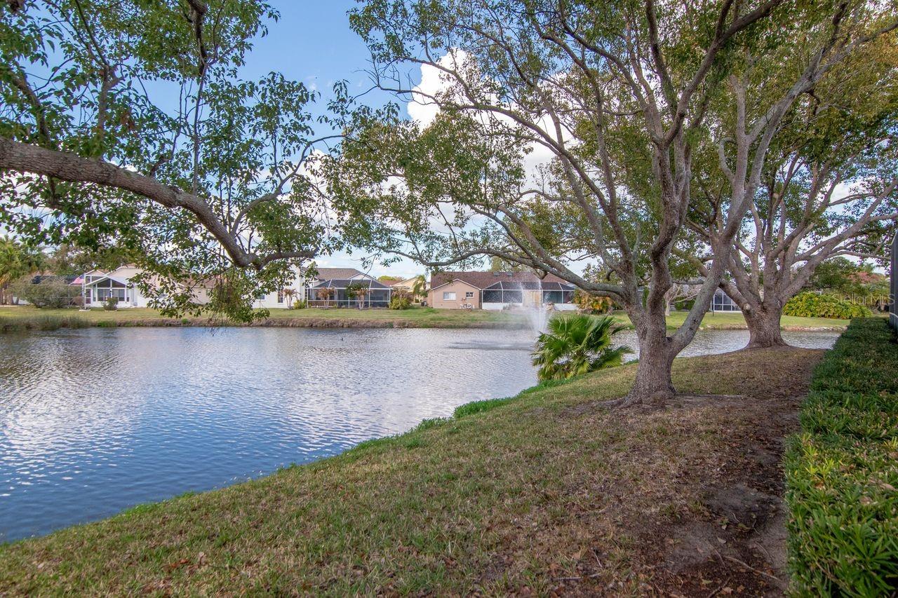 BAYS END - Residential