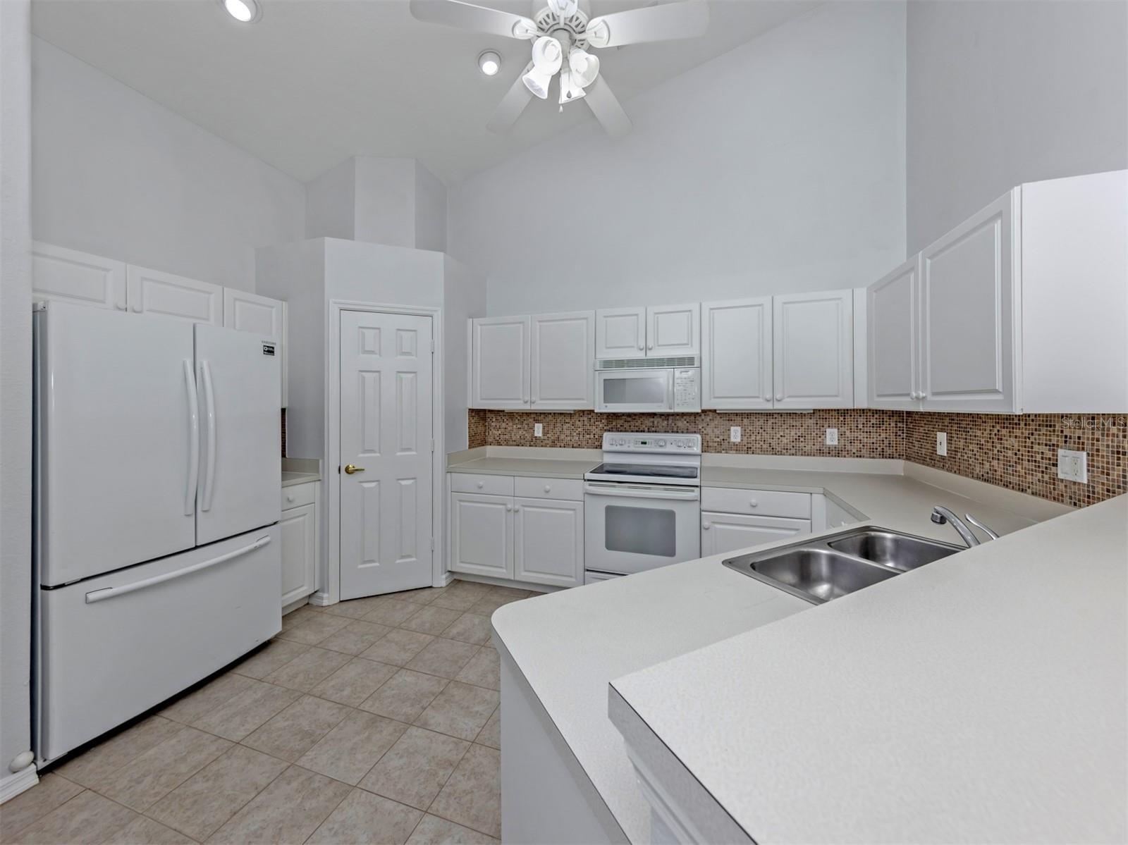 VILLAS OF SABAL TRACE - Residential