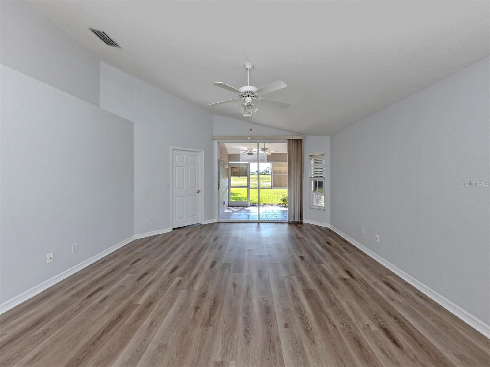 VILLAS OF SABAL TRACE - Residential