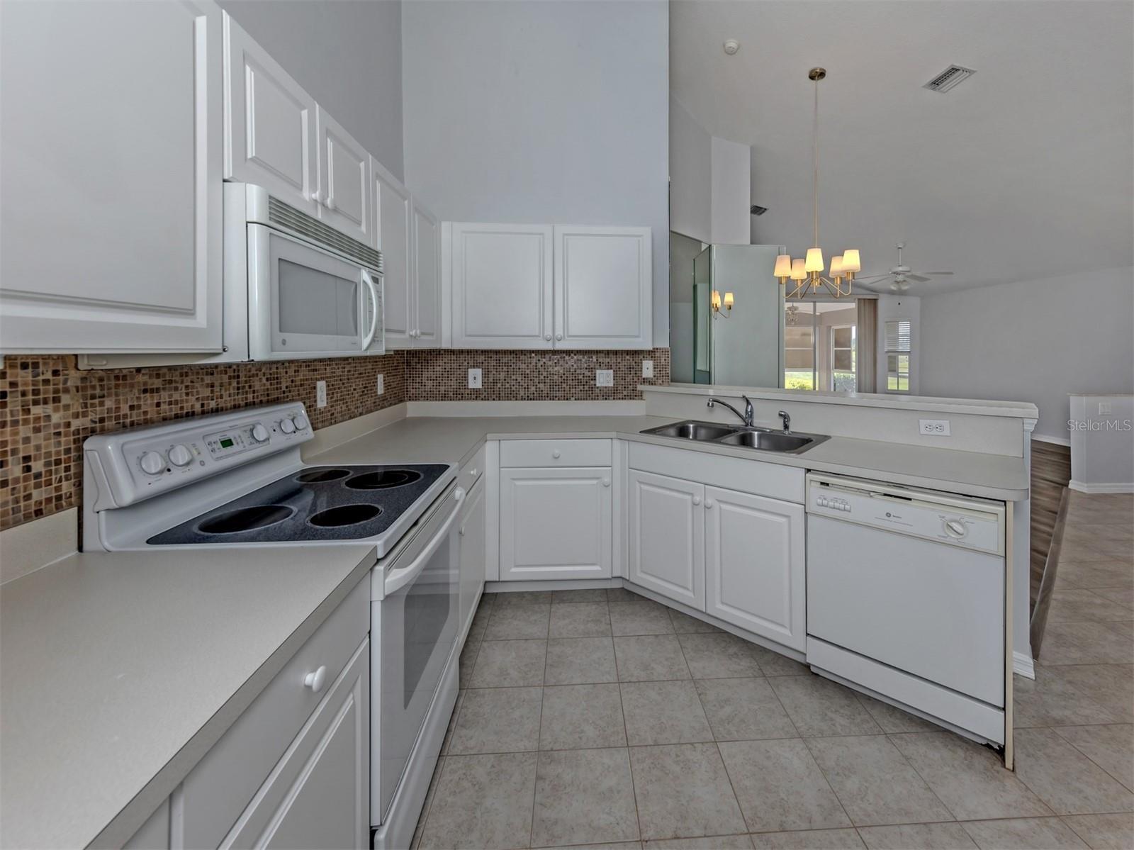 VILLAS OF SABAL TRACE - Residential