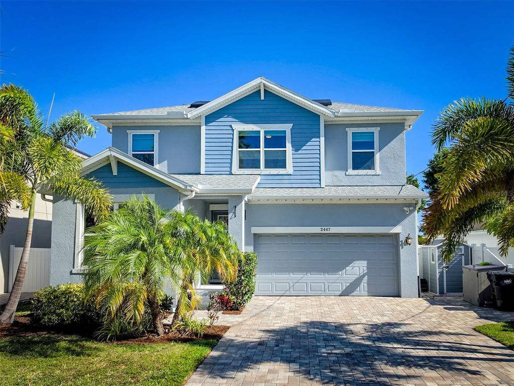 Photo of 2407 W Carmen Street, Tampa, FL 33609 (MLS # TB8483631)