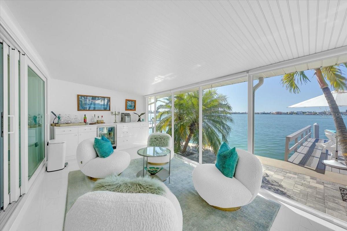 BOCA CIEGA POINT EAST - Residential