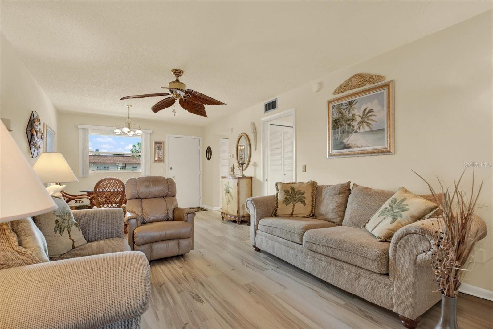 BAY PALMS CONDO - Residential