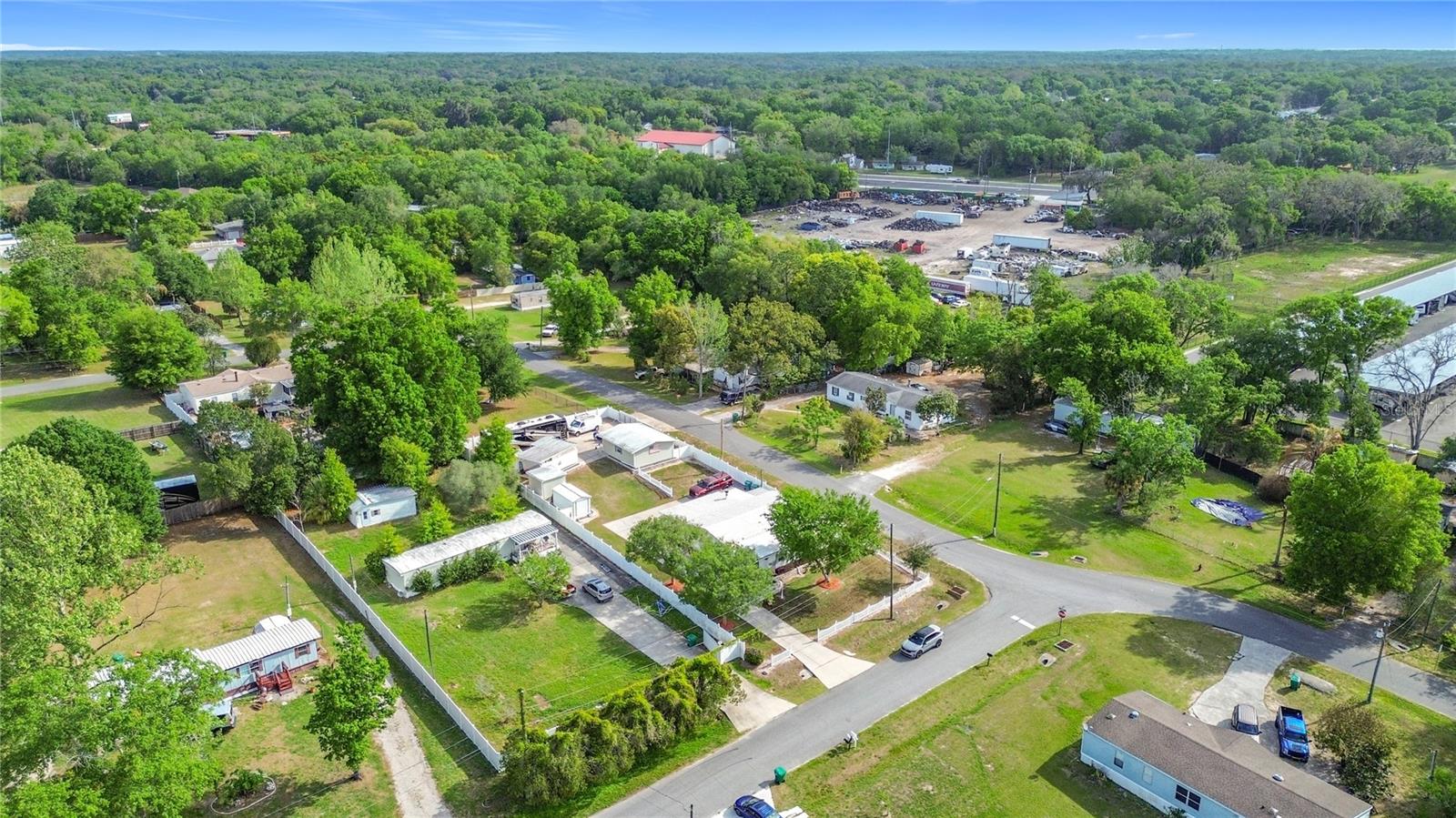 LADY LAKE SKYLINE HILLS UNIT 01 - Residential