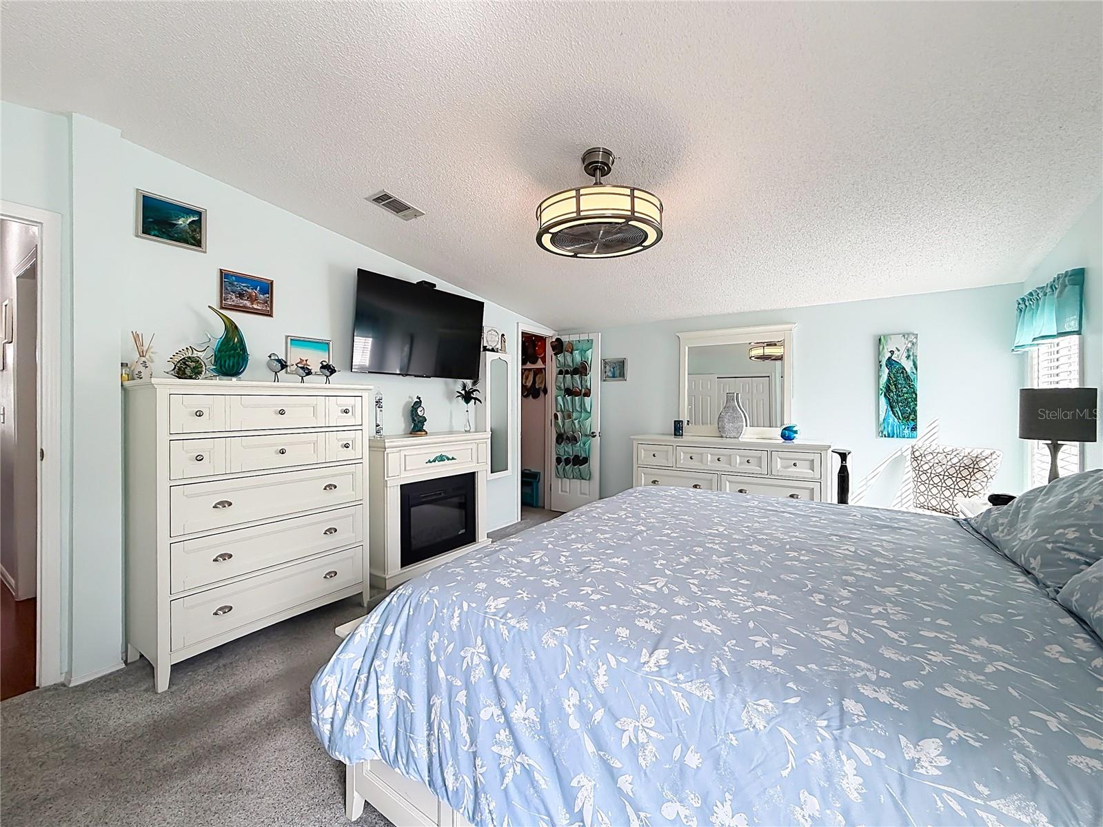 LADY LAKE SKYLINE HILLS UNIT 01 - Residential