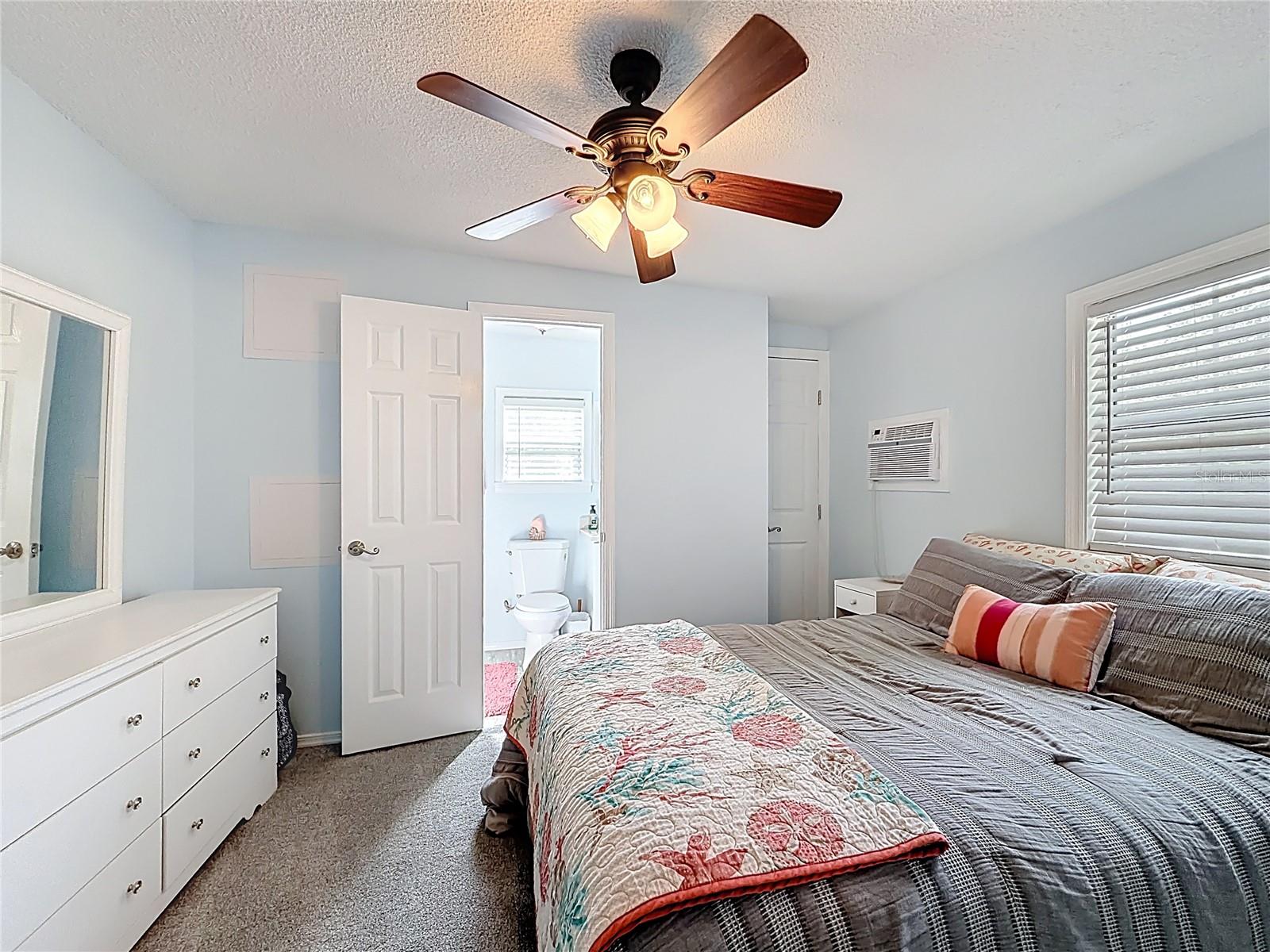 LADY LAKE SKYLINE HILLS UNIT 01 - Residential