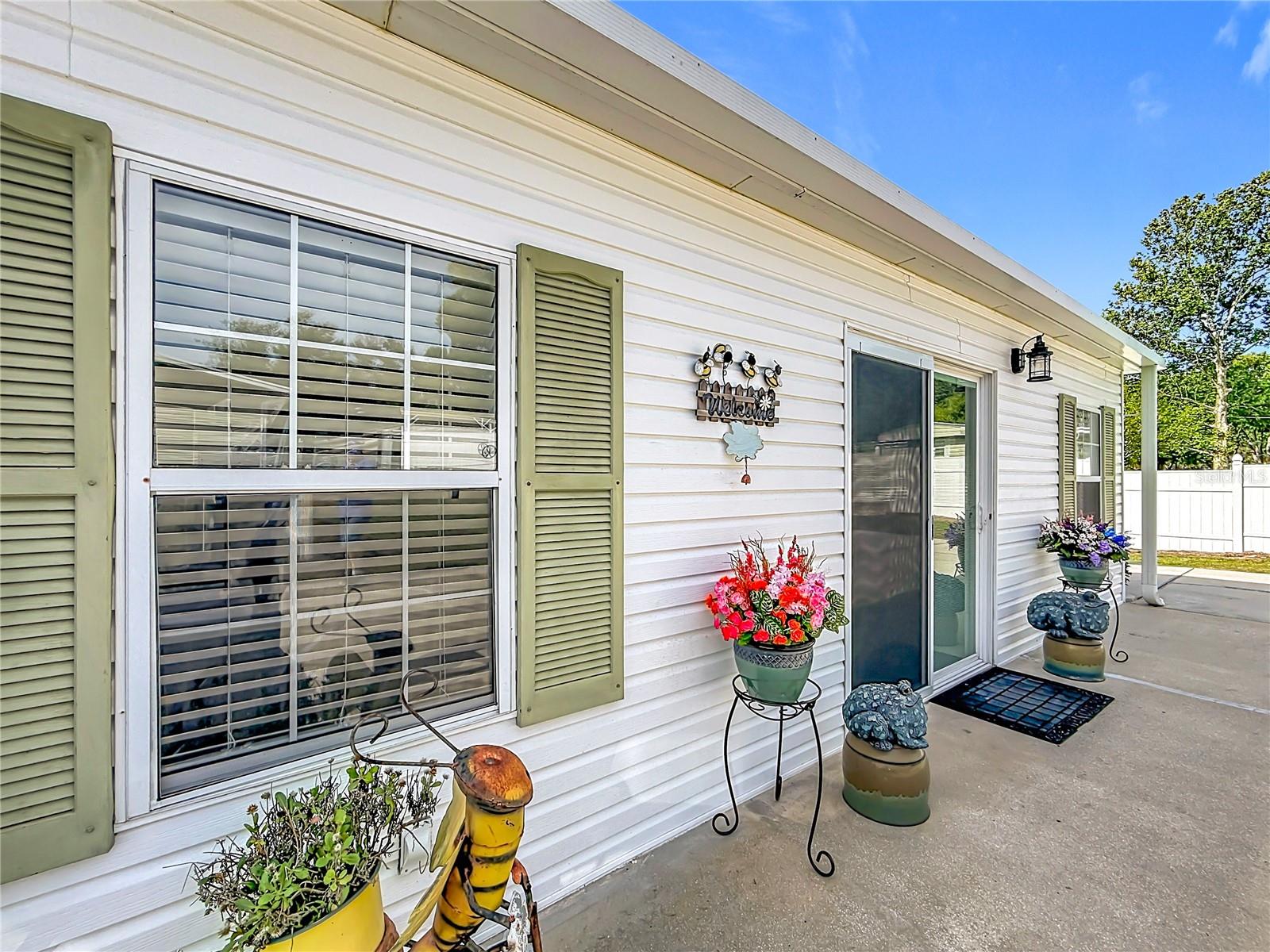 LADY LAKE SKYLINE HILLS UNIT 01 - Residential