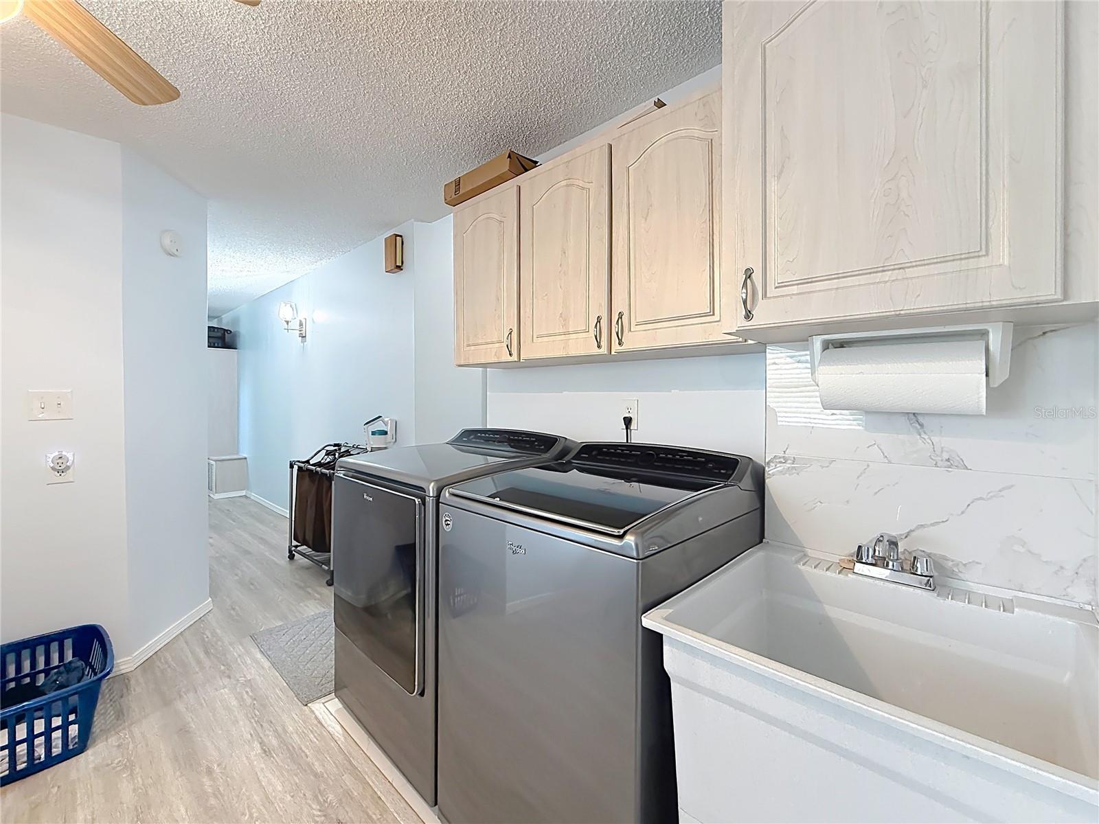 LADY LAKE SKYLINE HILLS UNIT 01 - Residential