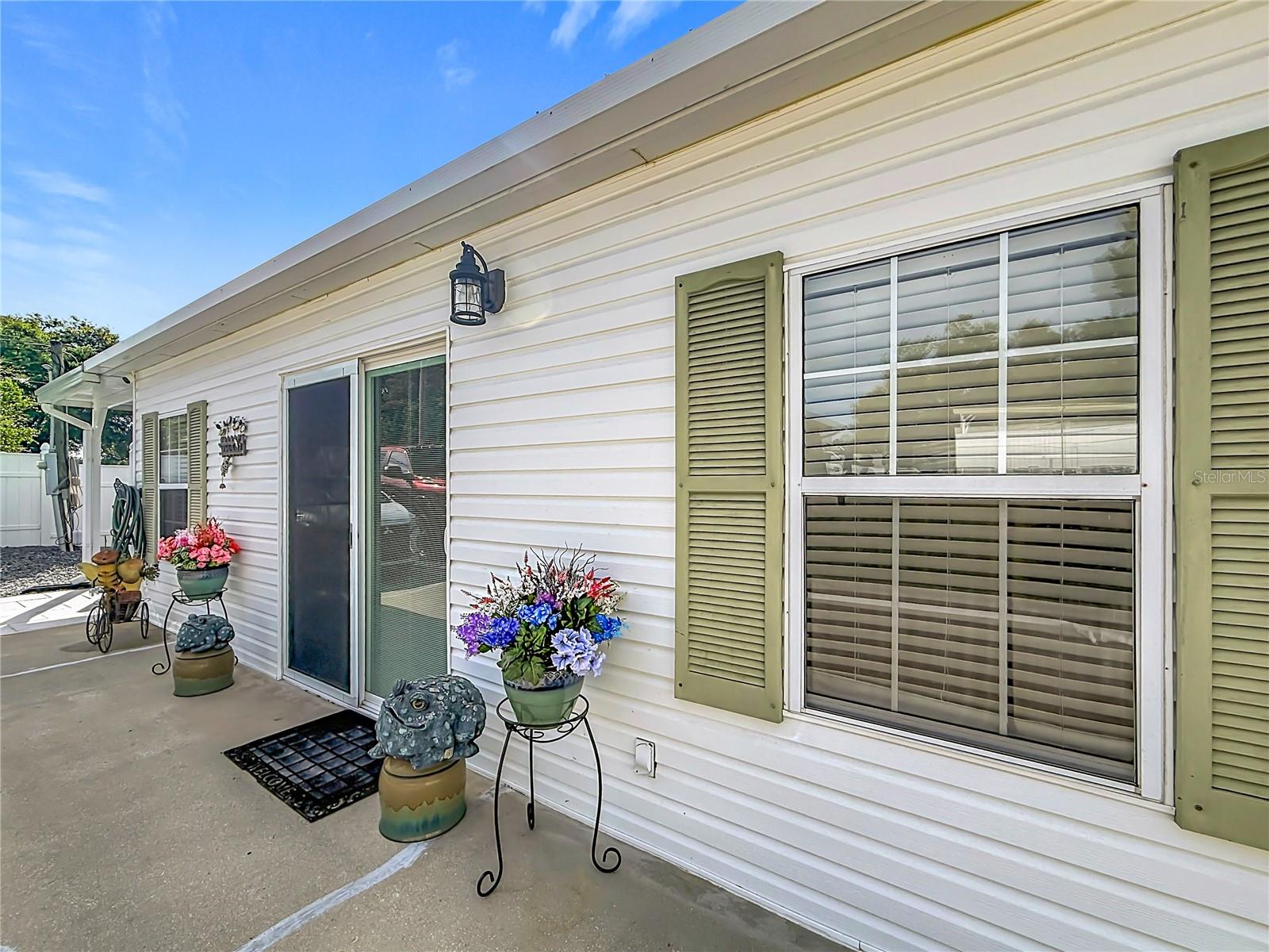 LADY LAKE SKYLINE HILLS UNIT 01 - Residential