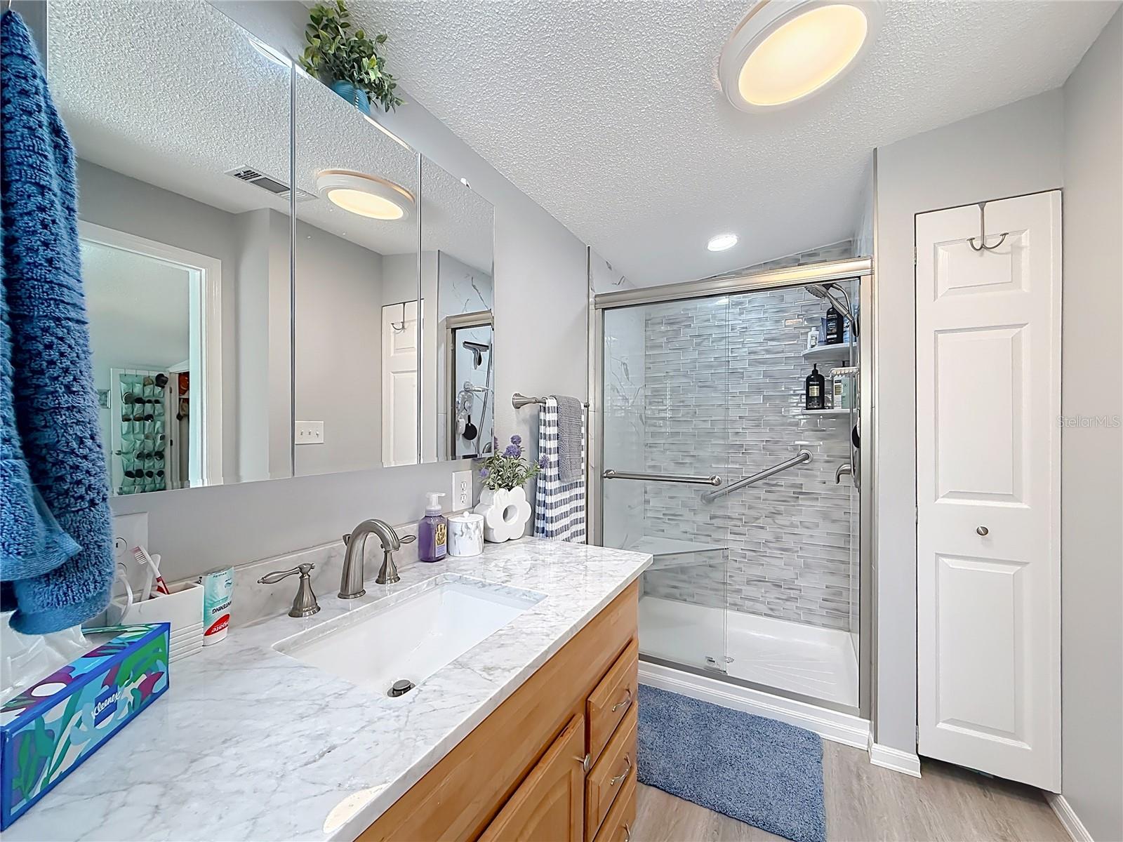 LADY LAKE SKYLINE HILLS UNIT 01 - Residential