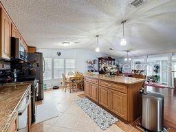 LADY LAKE SKYLINE HILLS UNIT 01 - Residential