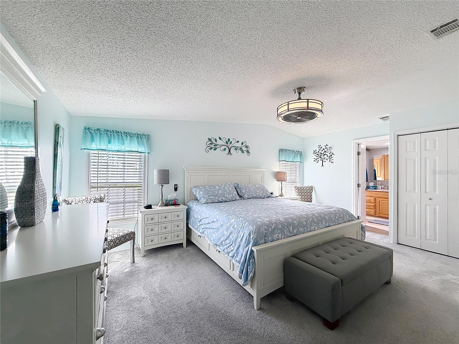 LADY LAKE SKYLINE HILLS UNIT 01 - Residential