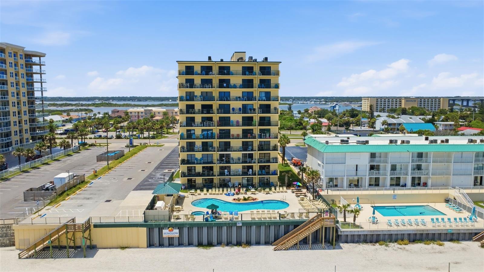 3647 S ATLANTIC AVENUE 2D
