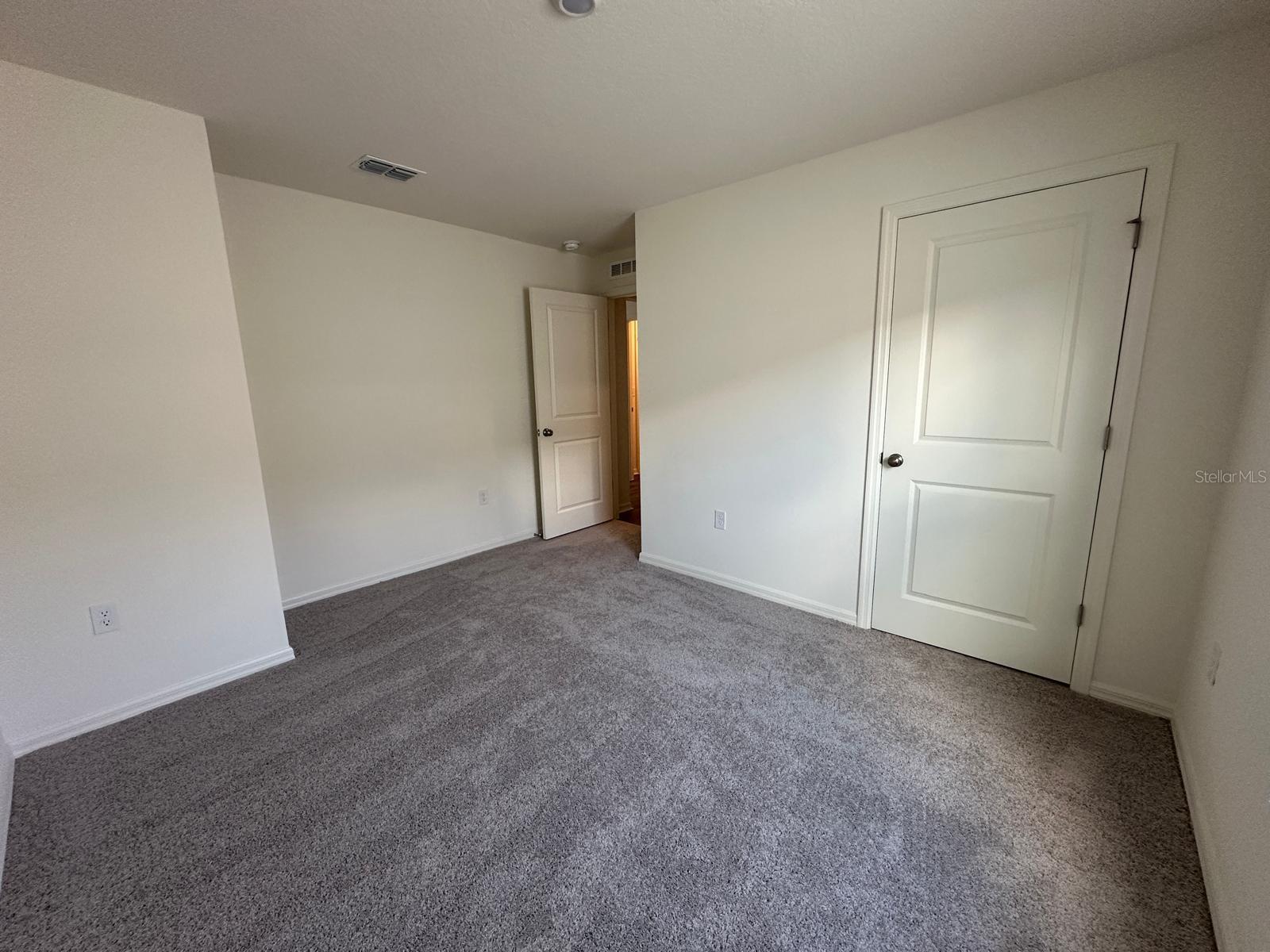 EAGLE HAMMOCK - Residential Lease