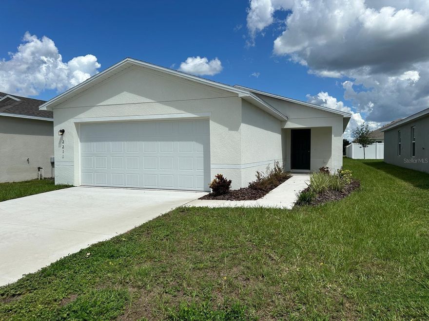 New Home in Eagle Hammock!

Welcome to the desirable Talison plan, offering modern design and comfortable living in the sought-after Eagle Hammock community. The heart of the home is a spacious great room that flows seamlessly into the dining area and open-concept kitchen, perfect for entertaining and everyday living.

The kitchen boasts elegant cabinetry, granite countertops, and stainless-steel appliances (including range, microwave, hood, and dishwasher). The primary suite offers a private retreat with a full bath, dual vanities, and a generous walk-in closet. Two additional bedrooms share a second full bath, thoughtfully tucked away for privacy.

Completing the home is a convenient 2-car garage, making this plan as functional as it is beautiful.