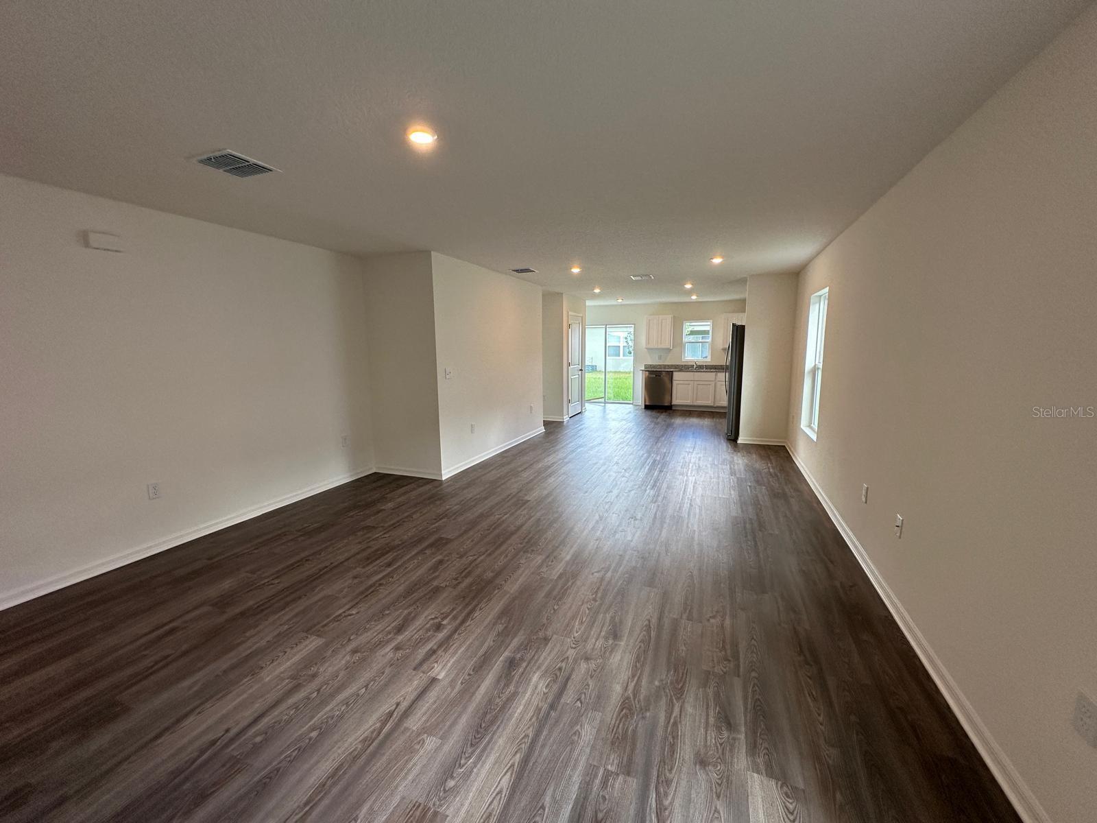 EAGLE HAMMOCK - Residential Lease