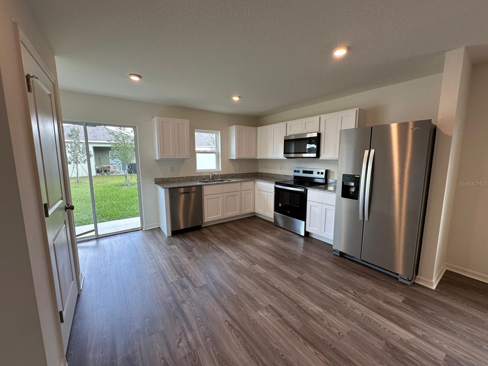 EAGLE HAMMOCK - Residential Lease