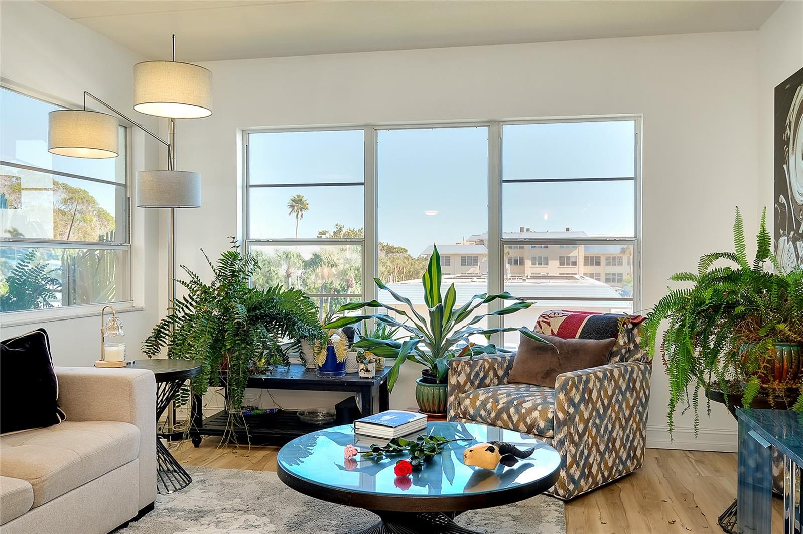 BEACH HARBOR CLUB - Residential