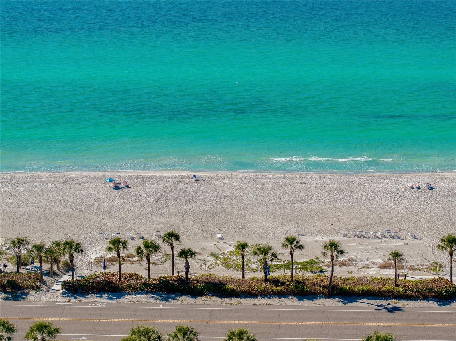 BEACH HARBOR CLUB - Residential