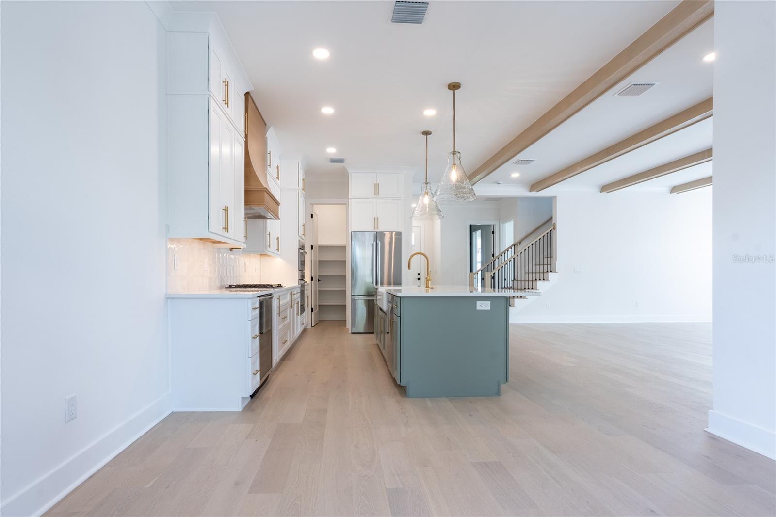 SHOREACRES CENTER - Residential