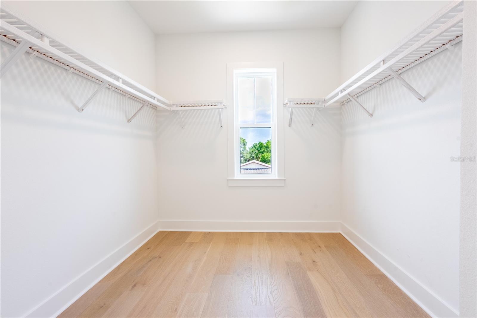 SHOREACRES CENTER - Residential