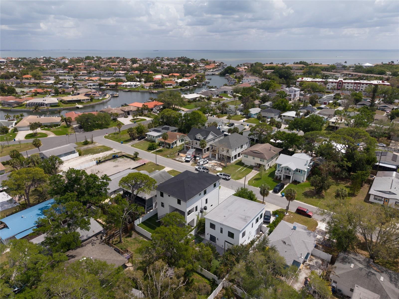 SHOREACRES CENTER - Residential