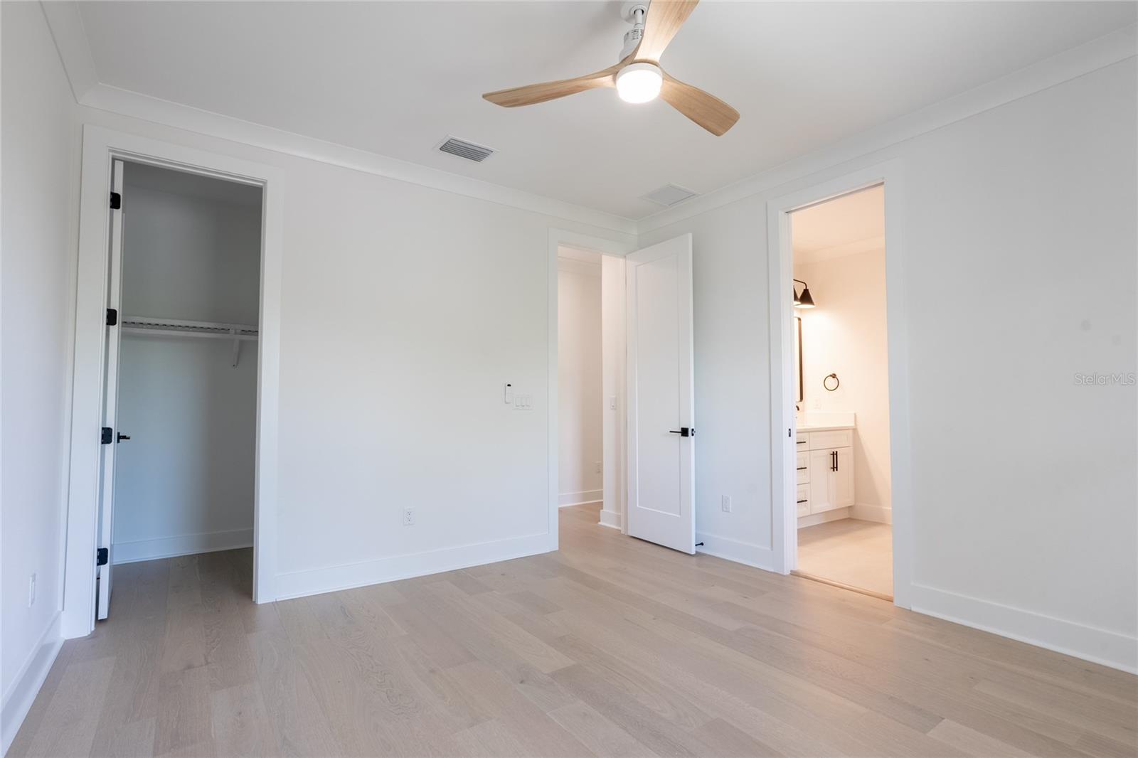 SHOREACRES CENTER - Residential