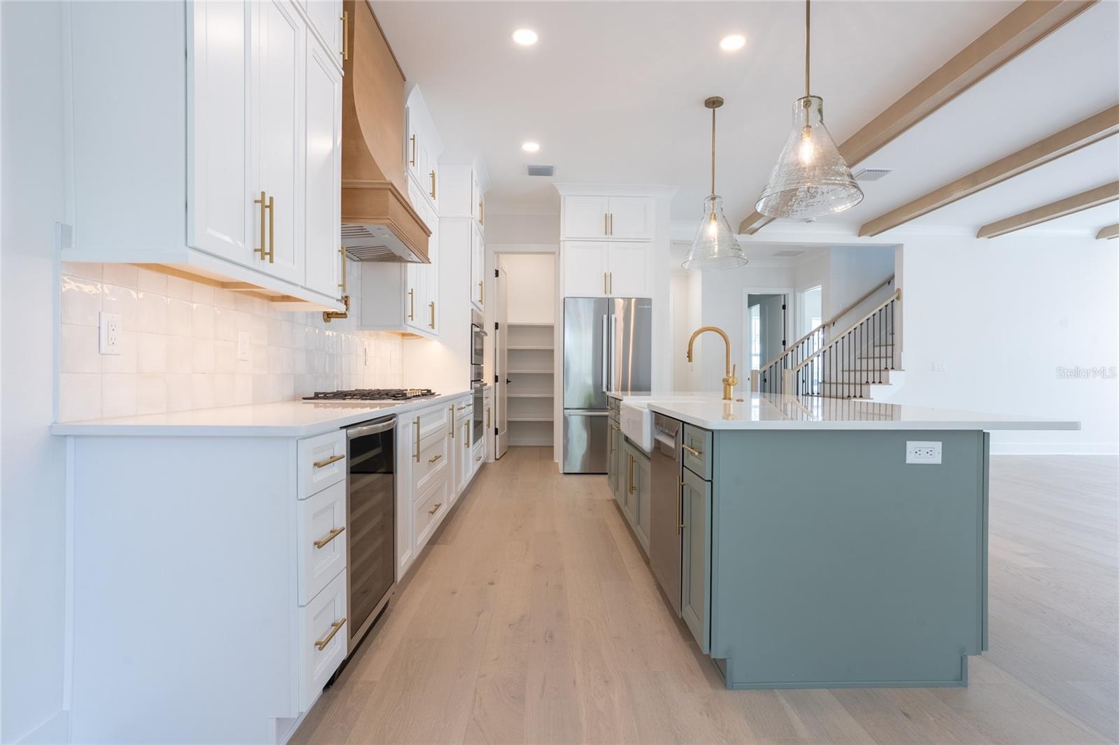 SHOREACRES CENTER - Residential