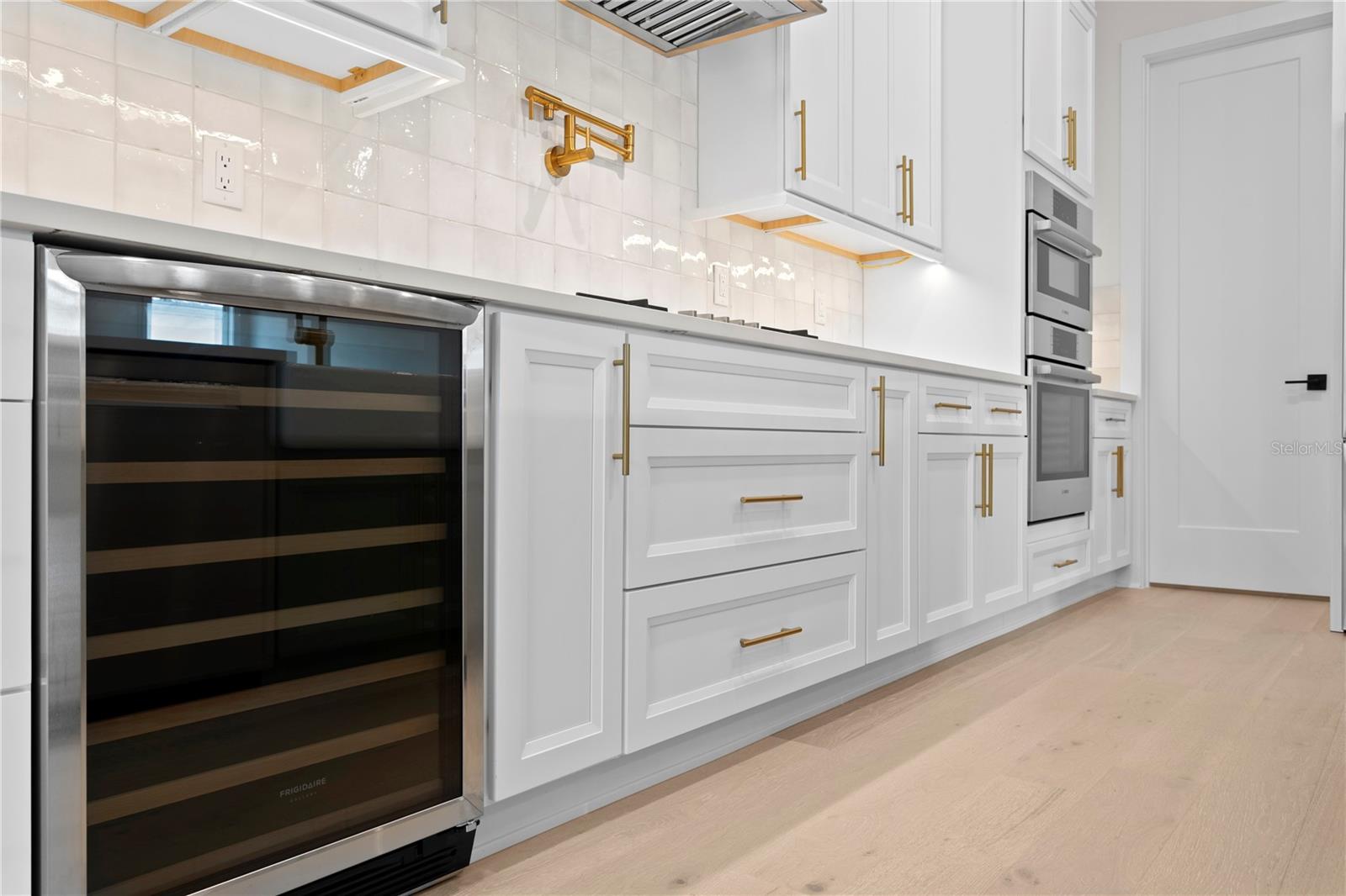 SHOREACRES CENTER - Residential