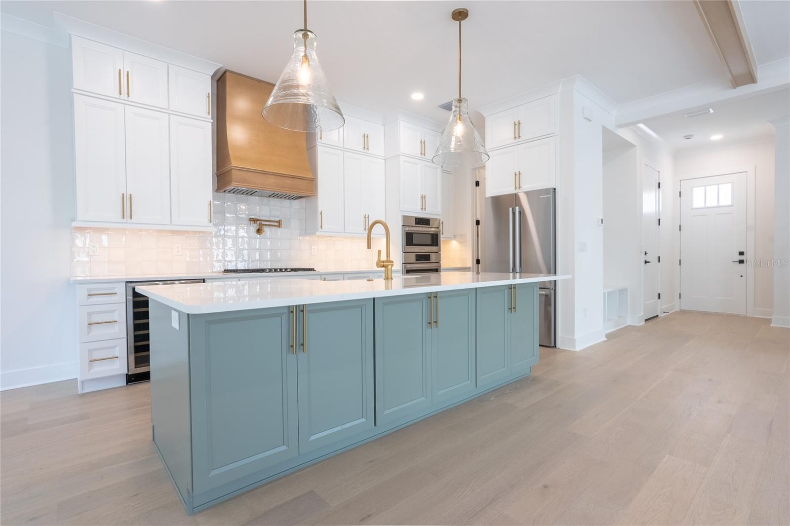 SHOREACRES CENTER - Residential