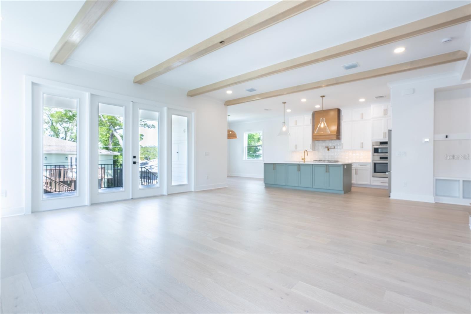 SHOREACRES CENTER - Residential