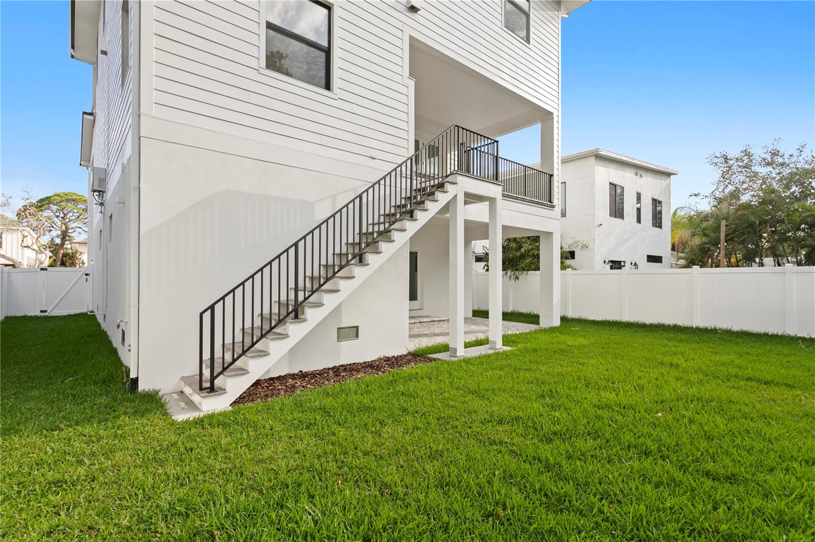 SHOREACRES CENTER - Residential