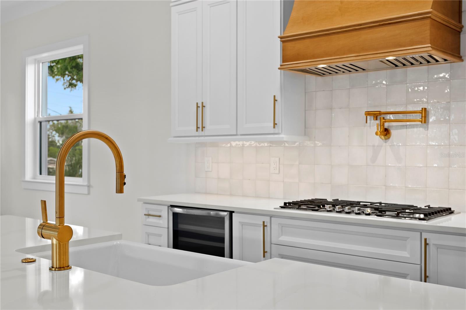 SHOREACRES CENTER - Residential