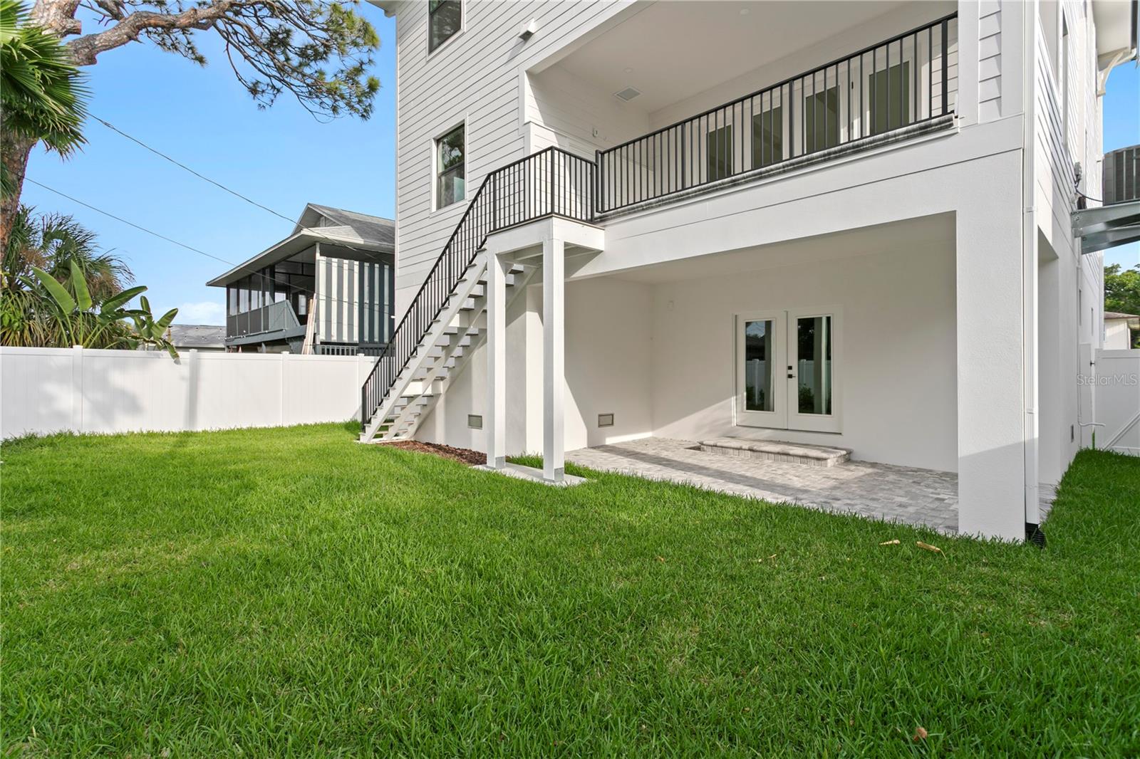 SHOREACRES CENTER - Residential