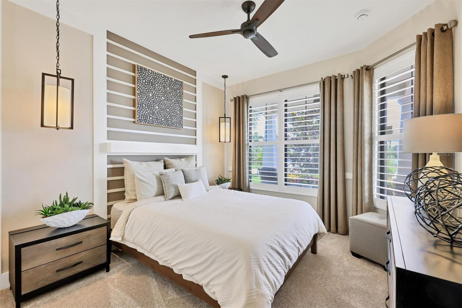 LAKEHOUSE COVE/WATERSIDE PH 1 - Residential